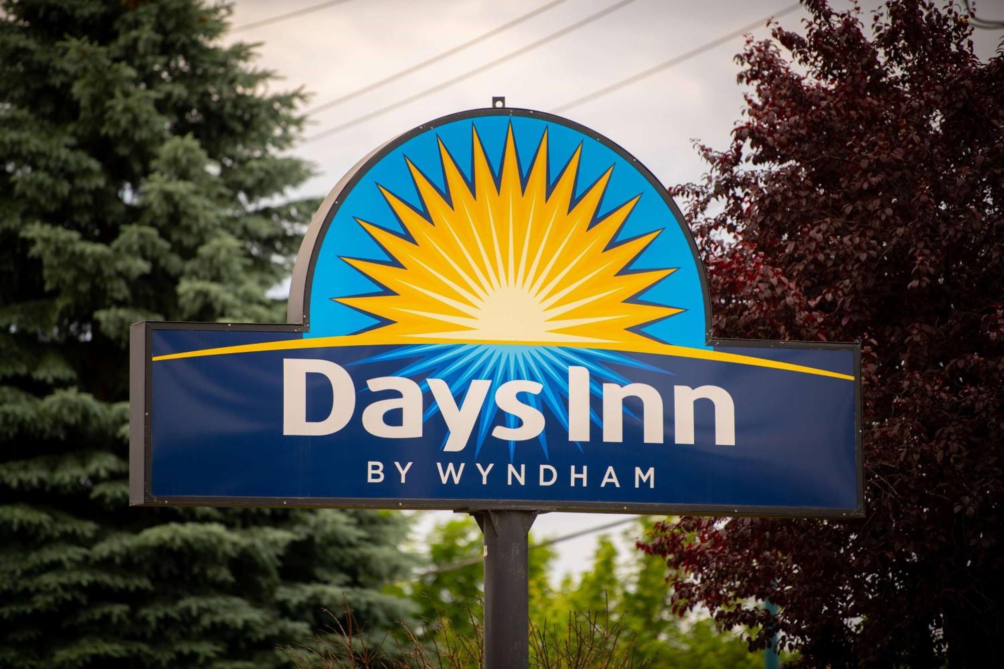 Days Inn By Wyndham Coeur D'Alene Exteriör bild