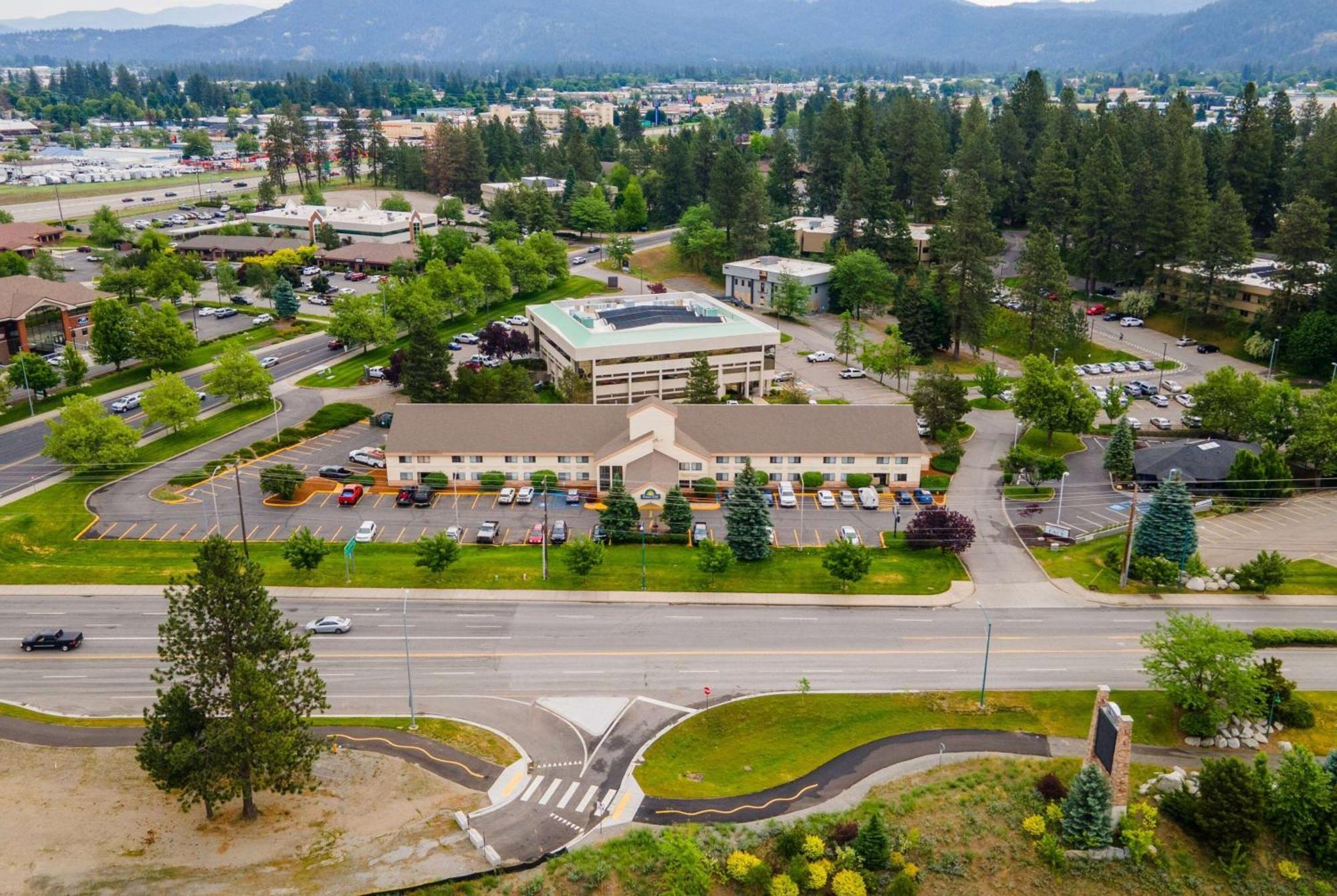 Days Inn By Wyndham Coeur D'Alene Exteriör bild